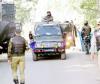 कश्मीर में सुरक्षाबलों ने मार गिराए 4 आतंकवादी, 2 जवान शहीद