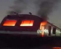 RRB-NTPC रिजल्ट पर बवाल: अभ्यर्थियों ने दूसरे दिन भी रोकीं ट्रेनें, पैसेंजर ट्रेन में लगाई आग