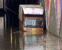 दिल्ली में जानलेवा बारिश, अंडरपास में डूबकर तीन की मौत