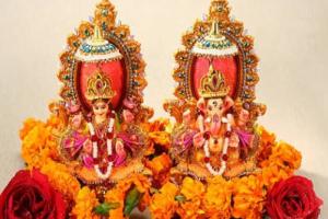 Diwali 2023 Poojavidhi: दिवाली के दिन इस विधि से करें पूजा