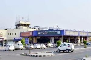 पटना-जयपुर समेत देश के कई एयरपोर्ट्स को बम से उड़ाने की धमकी