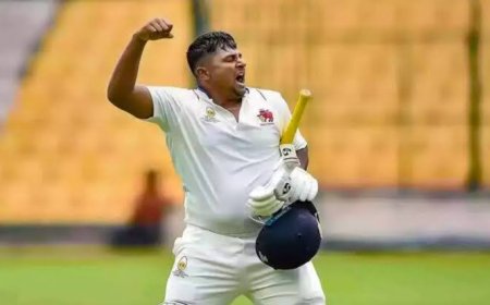 शाबाश सरफ़राज़!  सरफ़राज़ ख़ान के शतक से टीम इंडिया की स्थिति हुई स्थिर, ताल ठोक कर मनाया जश्न।