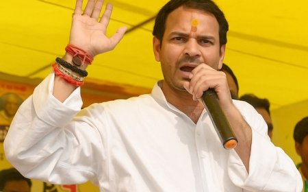 राहुल गांधी को भगवान राम बताने वाले बयान पर भड़के तेज प्रताप यादव, कांग्रेस पर साधा निशाना