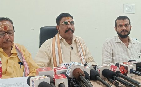 धान अधिप्राप्ति में पैक्सों की मनमानी से किसान त्रस्त, पूर्व विधायक गुन्ना तिवारी ने डीएम से जांच की मांग