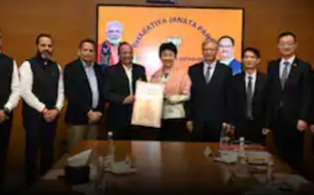 दिल्ली में RSS और CCP के प्रतिनिधियों के बीच बैठक