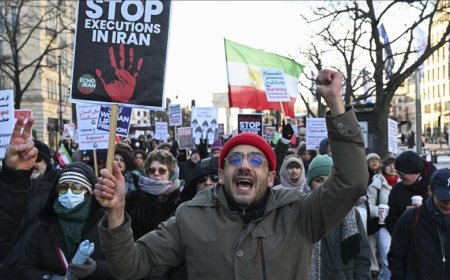 ईरान में हिंसा के बीच मौतों का आंकड़ा चौंकाने वाला: करीब 2,000 लोगों की जान जाने का दावा, हालात बेहद गंभीर