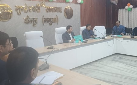 राजस्व और भूमि विवाद मामलों पर डीएम सख्त, समयबद्ध निपटारे के दिए निर्देश