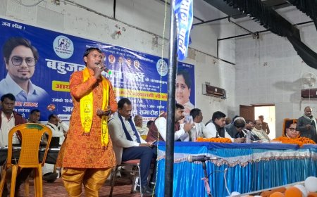 BSP कार्यकर्ताओं ने भभुआ में मनाया बहन मायावती का जन्मदिन