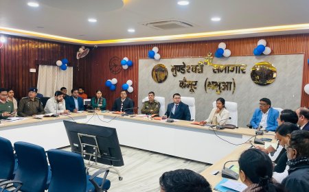 माननीय मुख्यमंत्री की ‘समृद्धि यात्रा’ को लेकर जिला पदाधिकारी ने की तैयारियों की समीक्षा