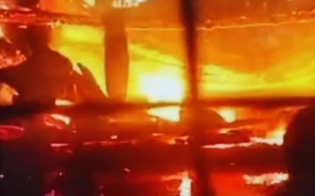 शिमला के प्राचीन बाण देवता मंदिर में लगी आग, सब कुछ जलकर राख