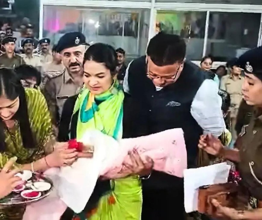 लावारिस नवजात बच्ची की पुलिस थाने में मनाई गई छठी, हुआ नामकरण