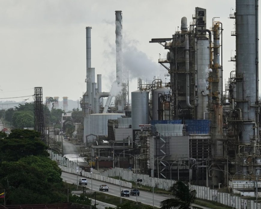 अमेरिका ने वेनेजुएला का तेल बेचना शुरू किया, 500 मिलियन डॉलर की पहली बिक्री