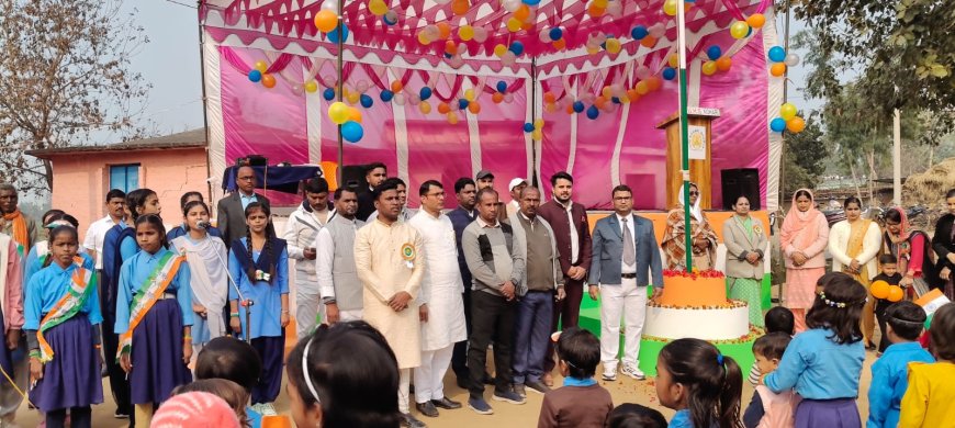 गणतंत्र दिवस पर कोहारी के विद्यालयों में देशभक्ति की धूम, नाटकों के जरिए दिया गया सामाजिक संदेश