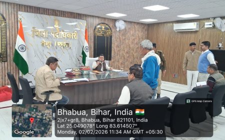 कैमूर में जन-संवाद अभियान को मिली मजबूती, अधिकारियों ने सुनी जनता की आवाज