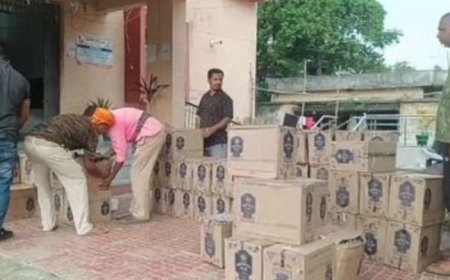 वैशाली में पीडीएस दुकान की आड़ में अवैध शराब फैक्ट्री का भंडाफोड़