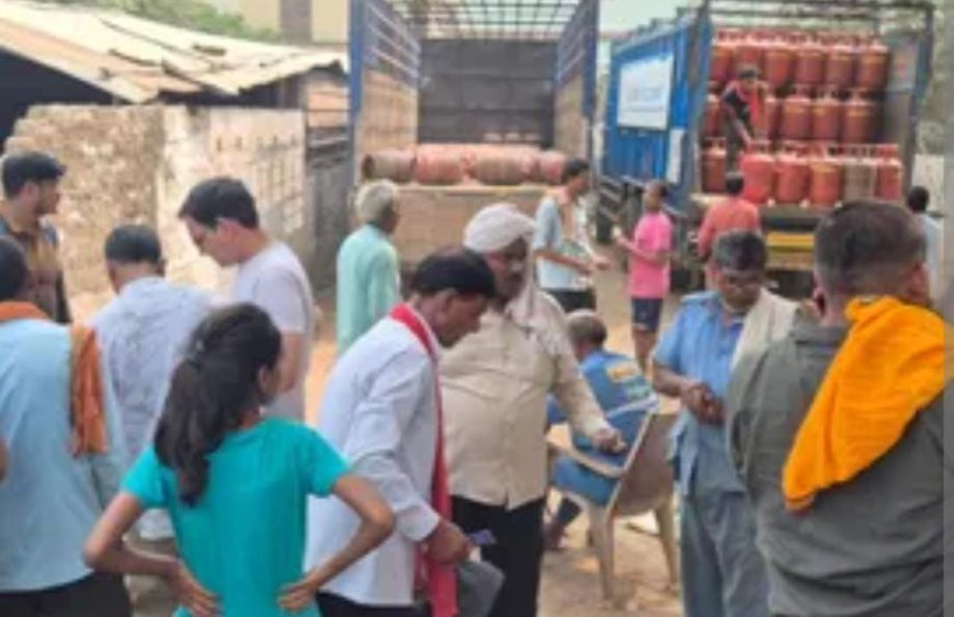 पटना में गैस संकट: फुलवारी शरीफ में हंगामा, एम्स रोड जाम, चैत नवरात्र और ईद के बीच लोग परेशान