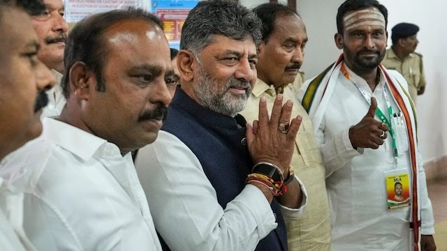 कर्नाटक MLC चुनाव में कांग्रेस की बड़ी जीत ! कर्नाटक MLC चुनाव में कांग्रेस की बड़ी जीत !