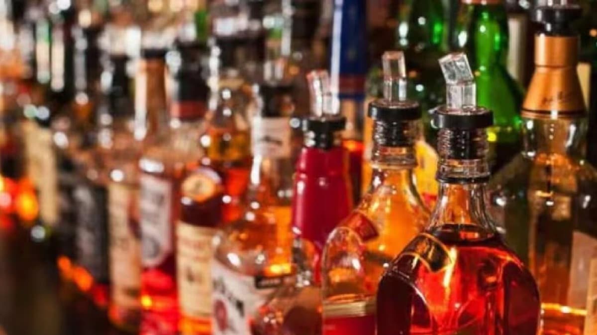 The Tamil Nadu government may make a major change in the liquor market