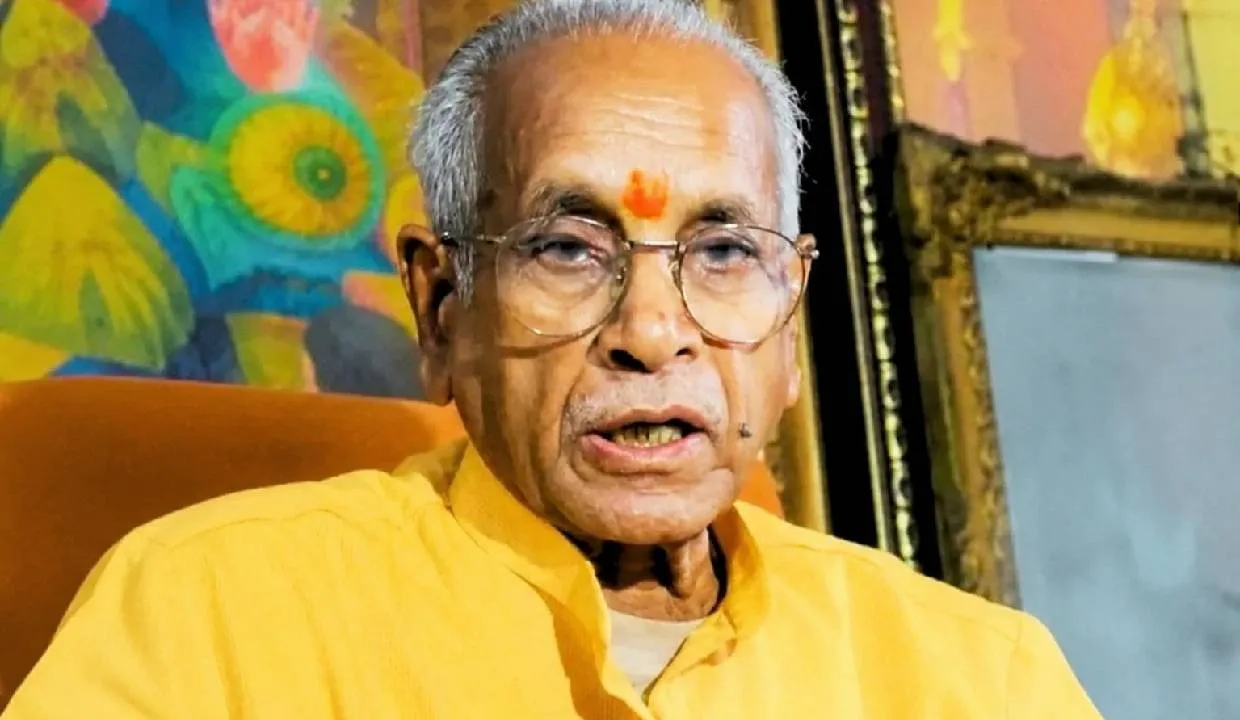 राम मंदिर ट्रस्ट में इस्तीफे के बाद बढ़ी हलचल राम मंदिर ट्रस्ट में इस्तीफे के बाद बढ़ी हलचल