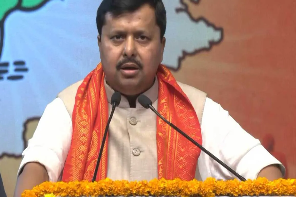 हैदराबाद में बीजेपी सम्मेलन को संबोधित करते नितिन नवीन | Source: Social media हैदराबाद में बीजेपी सम्मेलन को संबोधित करते नितिन नवीन | Source: Social media