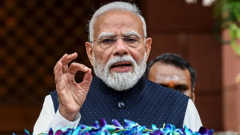 NEET Paper Leak: छात्रों का भविष्य बर्बाद नहीं होने देंगे , दोषियों को मिलेगी कड़ी सजा- NDA बैठक में बोले PM मोदी | Source: Bharat 24.com