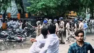 Bihar Students Protest: पटना के बाद कटिहार में भी बवाल, पुलिस का लाठीचार्ज; बेगूसराय में छात्रों का मार्च, PM मोदी तक उठे सवाल | Source: Abp news.com