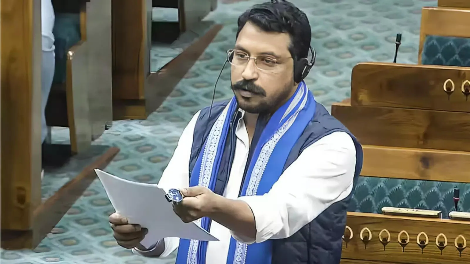 लोकसभा में एंटी पेपर लीक बिल पर बोलते नगीना सांसद चंद्रशेखर आजाद। | Source: Chrome लोकसभा में एंटी पेपर लीक बिल पर बोलते नगीना सांसद चंद्रशेखर आजाद। | Source: Chrome