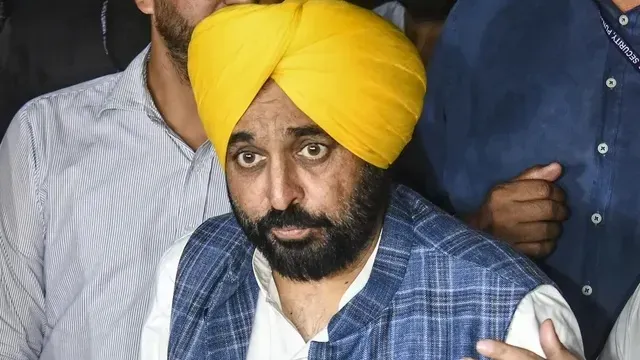 2020 प्रदर्शन मामले में सुप्रीम कोर्ट का नोटिस मिलने के बाद भगवंत मान। | Source: Chrome