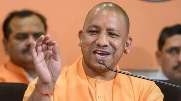 उत्तर प्रदेश में 2027 चुनाव की तैयारियों के बीच मुख्यमंत्री योगी आदित्यनाथ। | Source: Chrome उत्तर प्रदेश में 2027 चुनाव की तैयारियों के बीच मुख्यमंत्री योगी आदित्यनाथ। | Source: Chrome