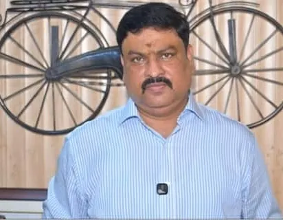 अयोध्या सीट से सपा उम्मीदवार पवन पांडेय। | Source: Chrome
