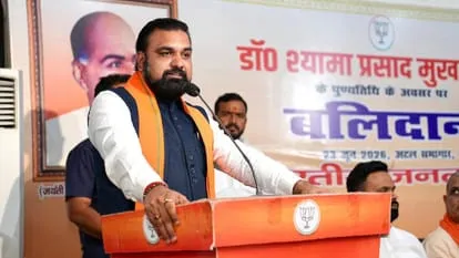 Gen Z पर Bihar सरकार का बड़ा प्लान! Students से सीधे मिलेंगे CM से लेकर अधिकारी, Education और Exam System में होंगे 4 बड़े बदलाव | Source: Amar Ujala news.com
