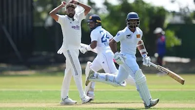 IND vs SL: पहले टेस्ट से पहले श्रीलंका की बढ़ी टेंशन! दो बड़े खिलाड़ियों पर संकट, डिकवेला की होगी वापसी? | Source: NDTV.com