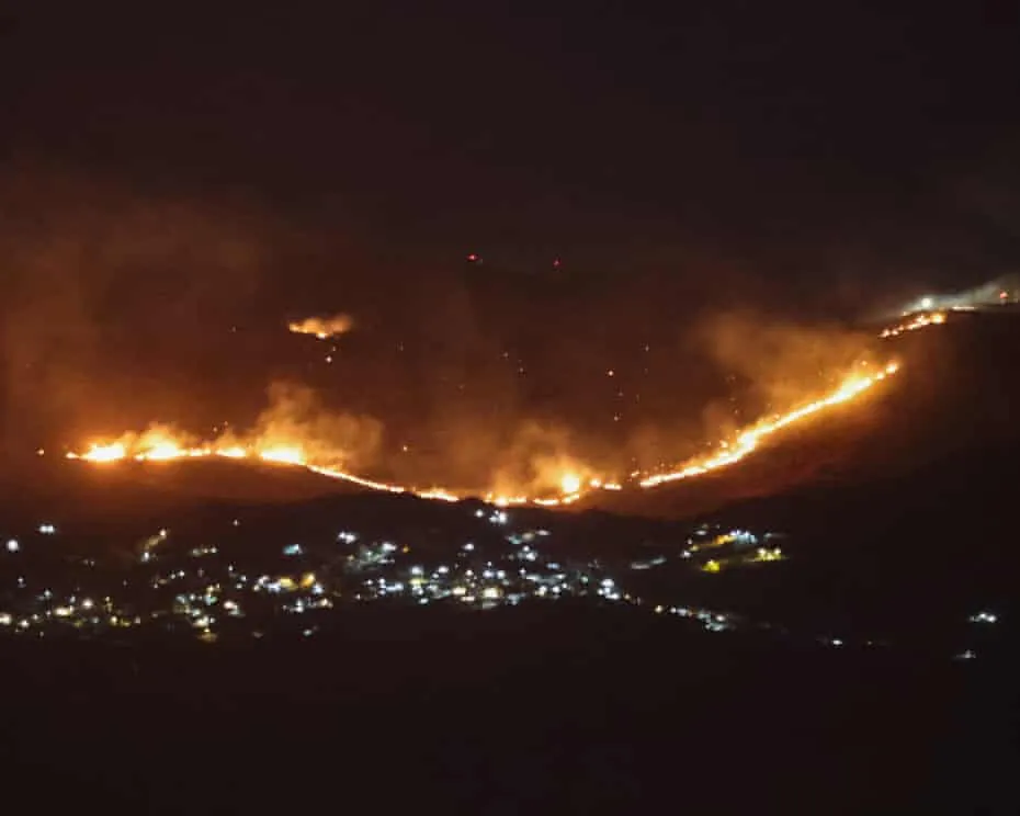 Israel-Lebanon Conflict: लेबनान के जंगलों में लगी आग के पीछे कौन? इजरायली सेना पर आरोप, बुझाने पहुंचे लोगों पर ड्रोन अटैक! | Source: The Guardian.com
