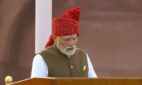 लाल किले से PM मोदी ने युवाओं के लिए AI ट्रेनिंग और फ्री ऑनलाइन कोचिंग का ऐलान किया। | Source: Chrome लाल किले से PM मोदी ने युवाओं के लिए AI ट्रेनिंग और फ्री ऑनलाइन कोचिंग का ऐलान किया। | Source: Chrome