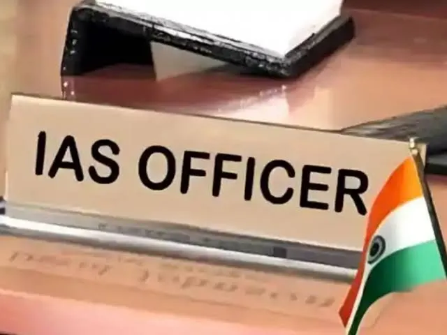 बिहार में 23 IAS अधिकारियों के तबादले के बाद बदले गए DDC, SDO और नगर आयुक्त | Source: Chrome