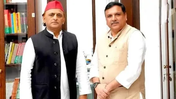 UP Election 2027: AAP-SP Alliance पर बढ़ा Suspense, संजय सिंह ने अखिलेश यादव से की अहम मुलाकात। | Source: Abp news.com