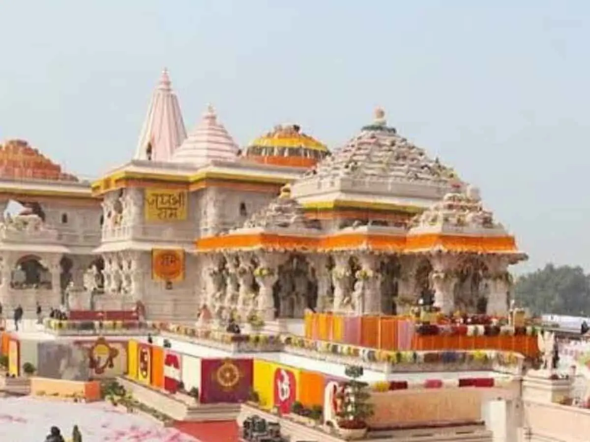 राम मंदिर चढ़ावा चोरी में चौंकाने वाला खुलासा: अनुकल्प मिश्रा ने अकेले कैसे पार की एक करोड़ से ज्यादा रकम? चार्जशीट ने खोले राज