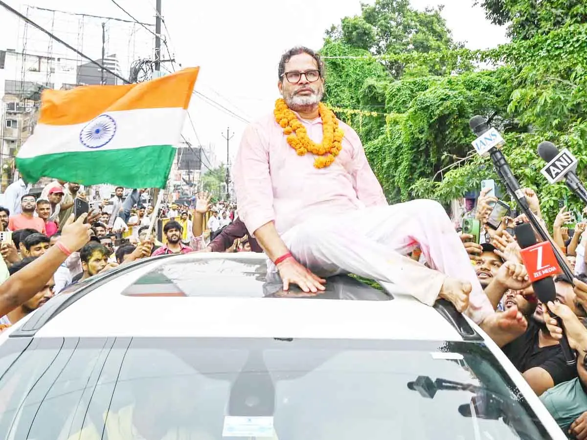 बांकीपुर में जीत के बाद प्रशांत किशोर के तेवर तेज, मगर एक सीट से पूरे बिहार का सियासी मिजाज तय करना आसान नहीं; गठबंधन में तालमेल बनाए रखने पर सम्राट चौधरी का जोर